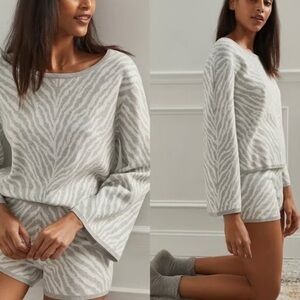 Anthropologie Dolan Trudy Knit Animal Print Bell Sleeve Sweater Size 2x